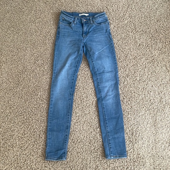 Women’s Levi’s 7.11 Skinny Jeans - Picture 2 of 6